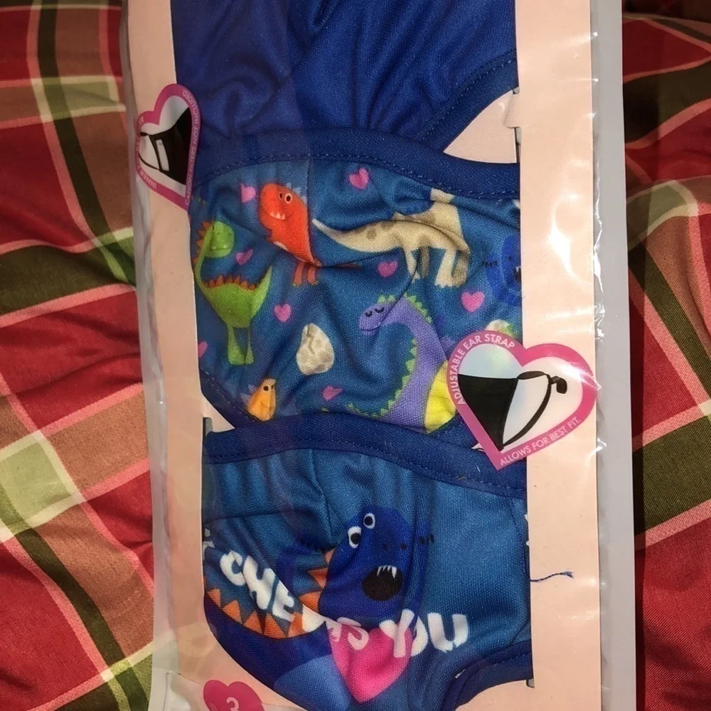 Love Bug kids face masks New! 3 pack cool flow